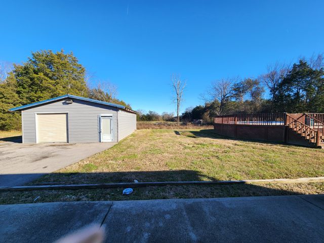 434 Meadowview Dr, Christiana, TN 37037