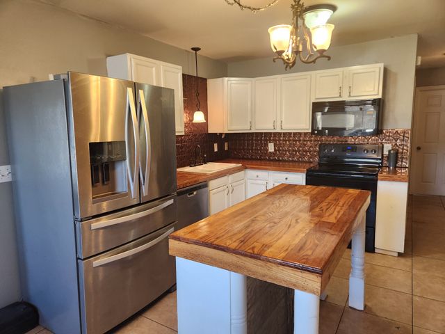 434 Meadowview Dr, Christiana, TN 37037