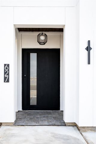 639 Rolling Oaks, Stafford, TX 77477