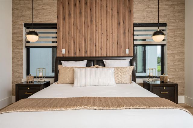 639 Rolling Oaks, Stafford, TX 77477