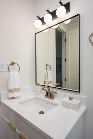 639 Rolling Oaks, Stafford, TX 77477