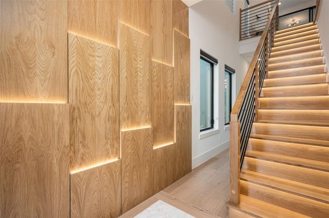 639 Rolling Oaks, Stafford, TX 77477