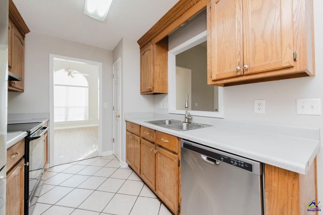 115 Melissa Lane, Warner Robins, GA 31088