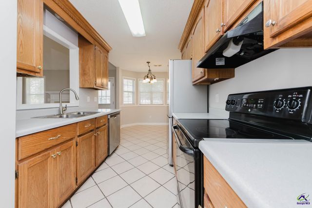 115 Melissa Lane, Warner Robins, GA 31088