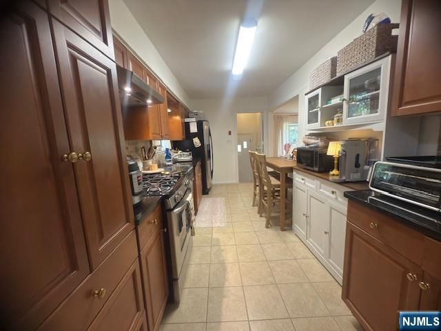 75 Delmar Avenue, Glen Rock, NJ 07452