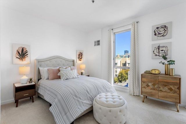 200 2nd St 503, Oakland, CA 94607