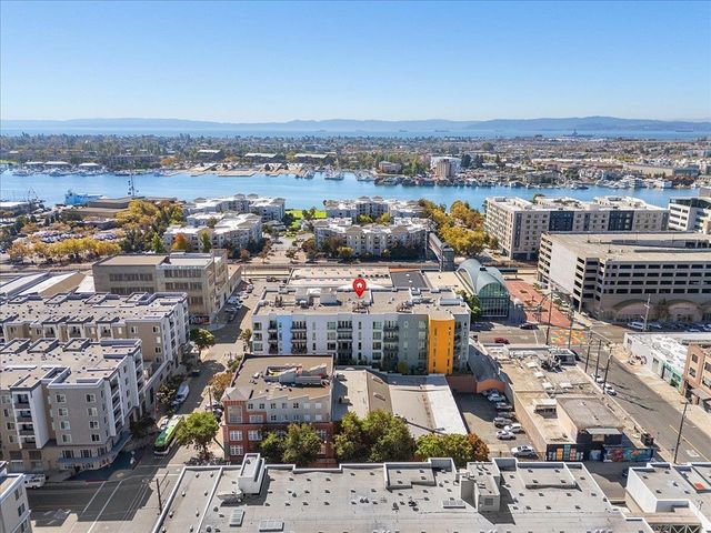 200 2nd St 503, Oakland, CA 94607