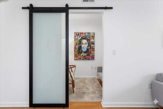 200 2nd St 503, Oakland, CA 94607