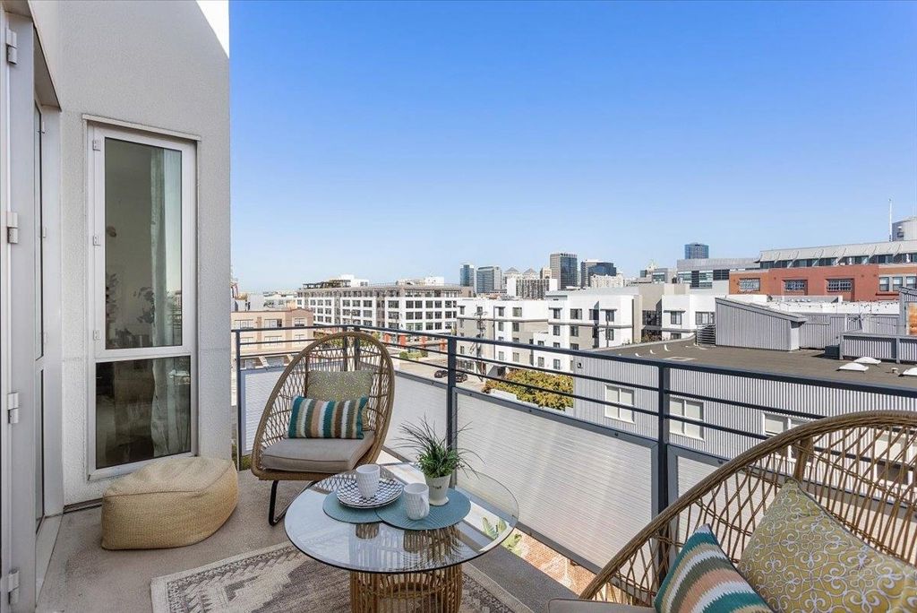 200 2nd St 503, Oakland, CA 94607