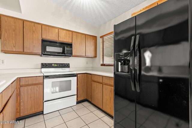 8831 W Athens Street, Peoria, AZ 85382