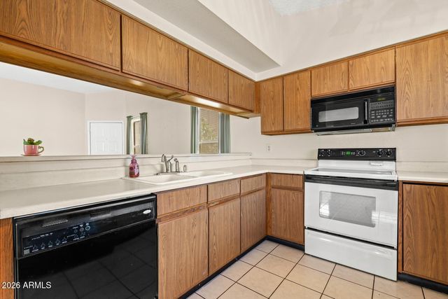 8831 W Athens Street, Peoria, AZ 85382
