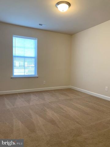 6907 LUNETTE LN, Spotsylvania, VA 22553