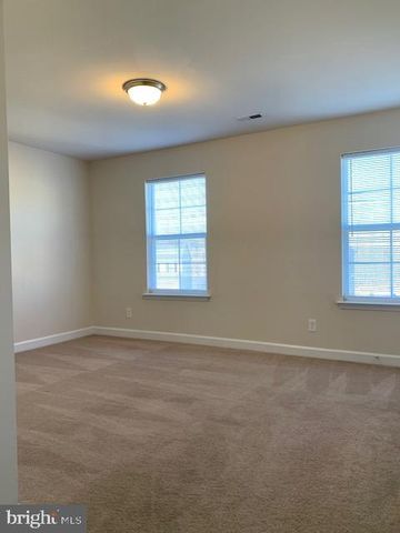 6907 LUNETTE LN, Spotsylvania, VA 22553