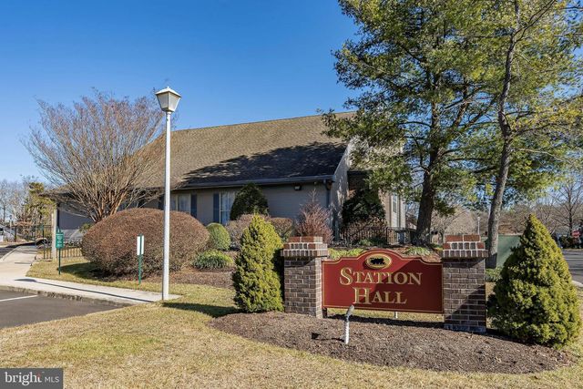 401 LILY CT SEC 1 CT, Whiting, NJ 08759