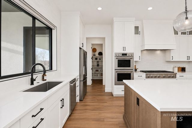 6509 Big Wood Way, Star, ID 83669