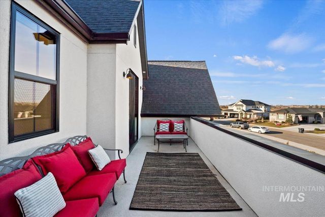 6509 Big Wood Way, Star, ID 83669