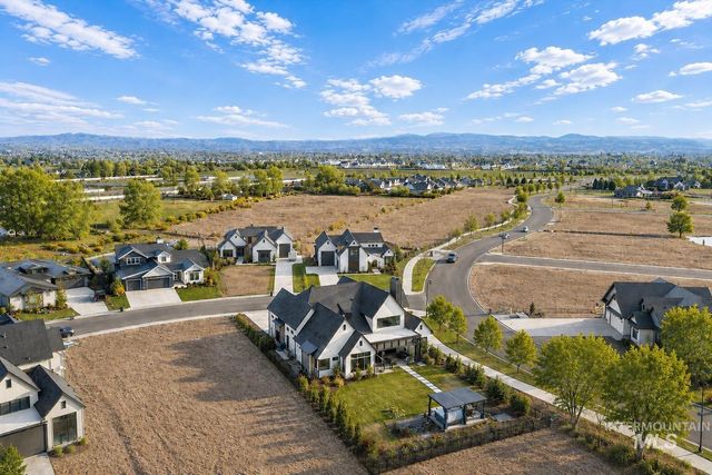 6509 Big Wood Way, Star, ID 83669