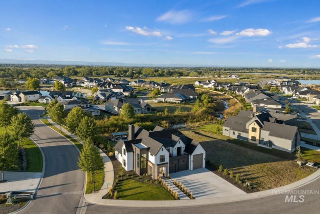 6509 Big Wood Way, Star, ID 83669