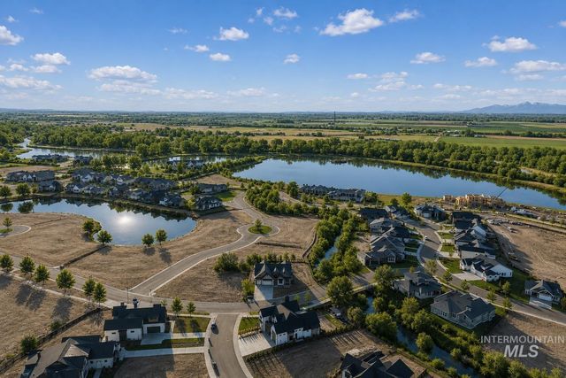 6509 Big Wood Way, Star, ID 83669