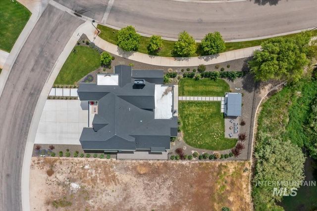 6509 Big Wood Way, Star, ID 83669