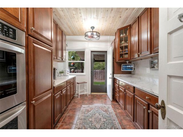 8360 50th Ave W, Arvada, CO 80002