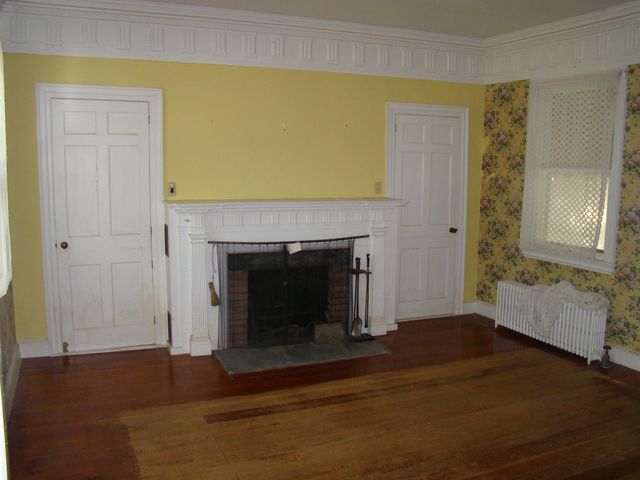 1441 East Main Street, Poultney, VT 05764