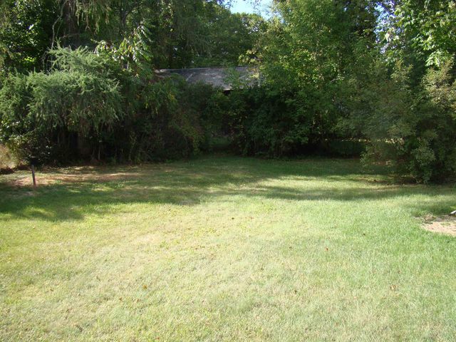 1441 East Main Street, Poultney, VT 05764