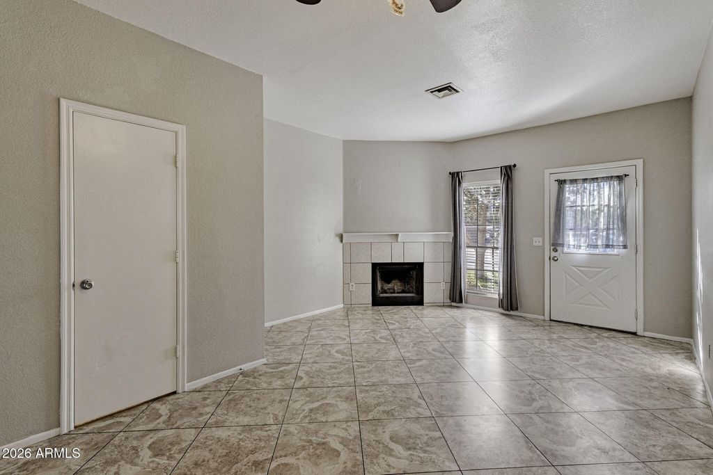 1601 N SABA Street 330, Chandler, AZ 85225