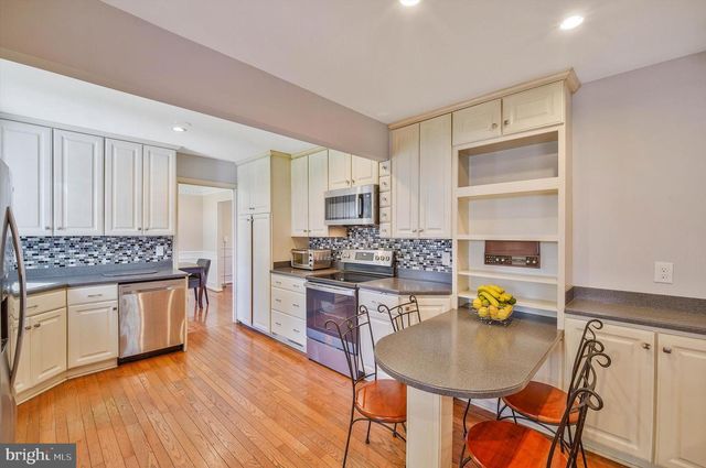 7902 LARRICK CT, Springfield, VA 22153