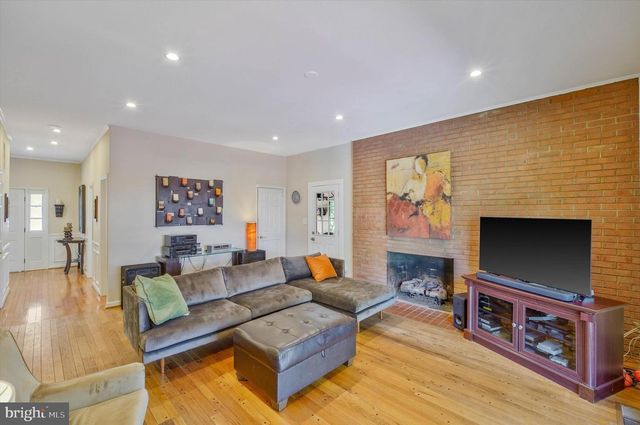 7902 LARRICK CT, Springfield, VA 22153