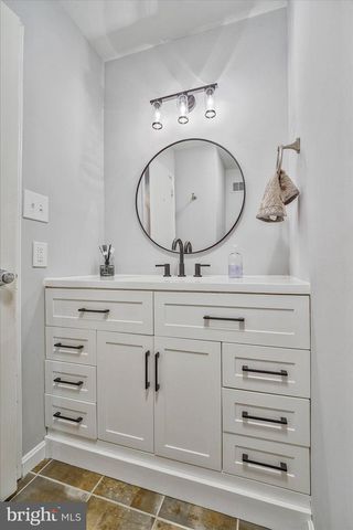 7902 LARRICK CT, Springfield, VA 22153