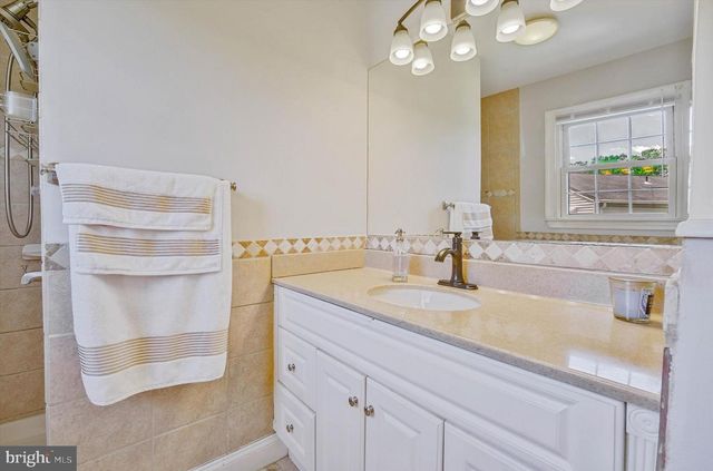 7902 LARRICK CT, Springfield, VA 22153