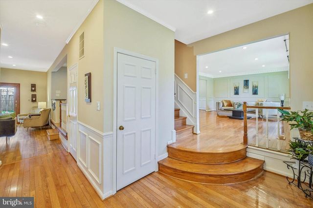 7902 LARRICK CT, Springfield, VA 22153