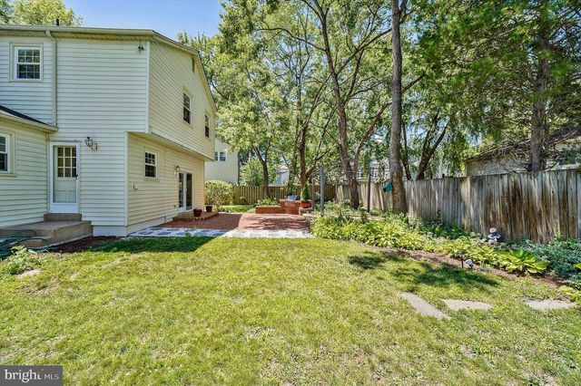 7902 LARRICK CT, Springfield, VA 22153