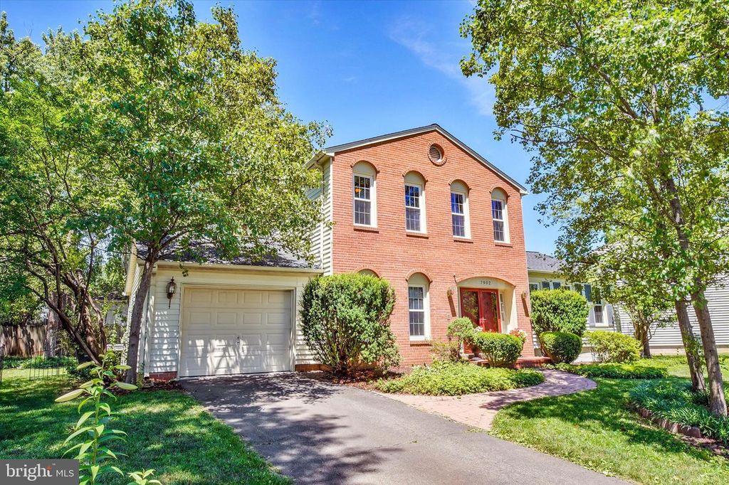 7902 LARRICK CT, Springfield, VA 22153