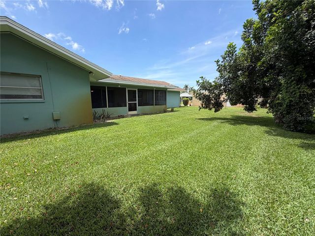 7402 13TH AVENUE W, Bradenton, FL 34209