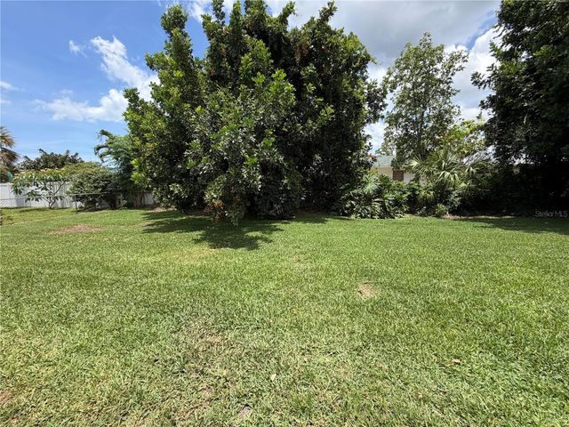 7402 13TH AVENUE W, Bradenton, FL 34209