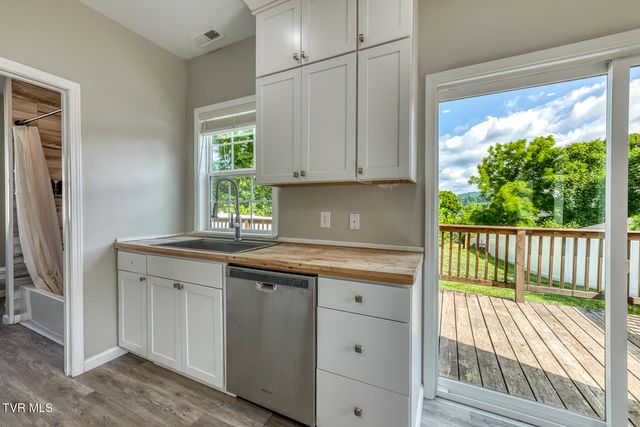 1603 Burgie Street, Elizabethton, TN 37643