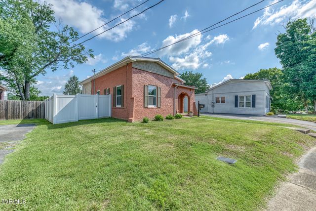 1603 Burgie Street, Elizabethton, TN 37643