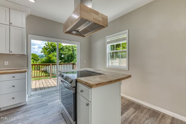 1603 Burgie Street, Elizabethton, TN 37643