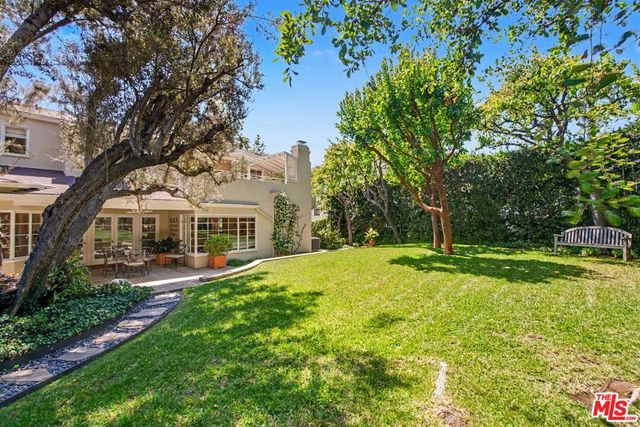 536 Woodruff Avenue, Los Angeles, CA 90024