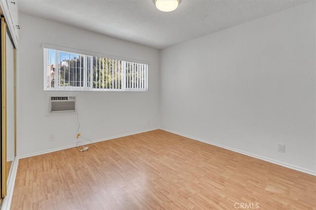 6643 De Longpre 12, Los Angeles, CA 90028