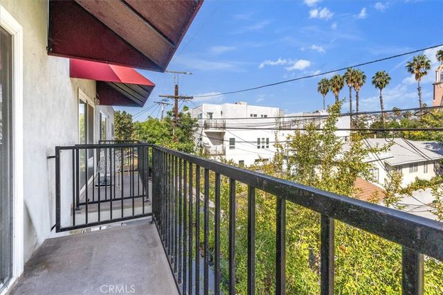 6643 De Longpre 12, Los Angeles, CA 90028