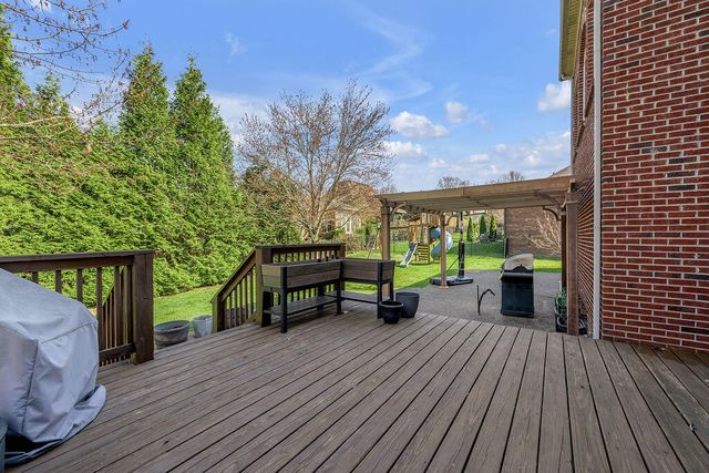 2428 Astarita Way, Lexington, KY 40509