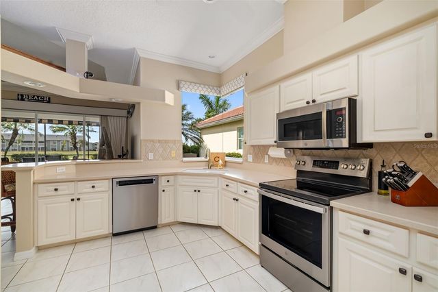 613 MISTY PINE DRIVE, Venice, FL 34292