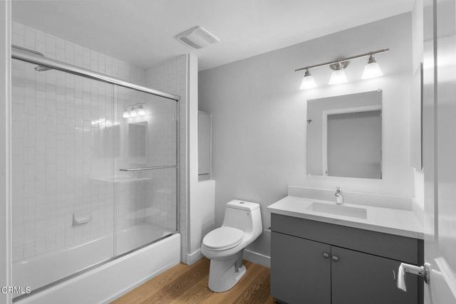 1901 Victoria Avenue 204, Oxnard, CA 93035
