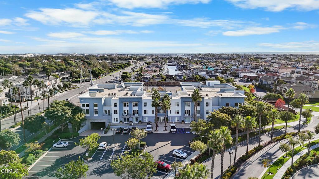 1901 Victoria Avenue 204, Oxnard, CA 93035