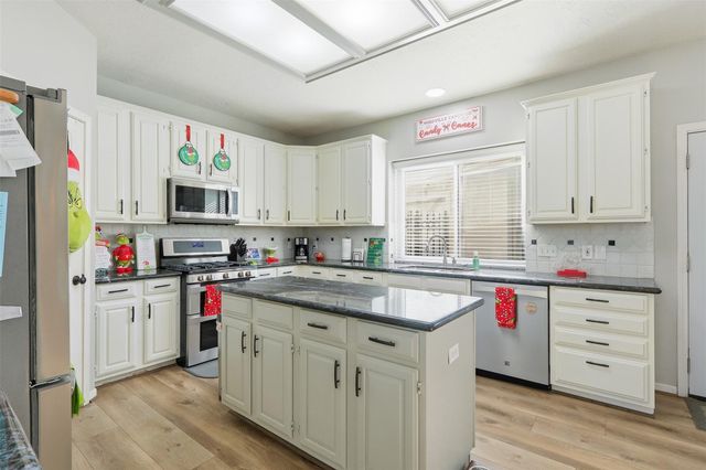 1606 Cherokee Street, Deer Park, TX 77536