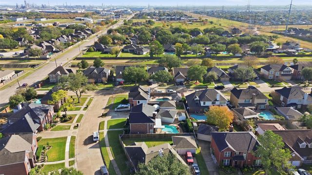 1606 Cherokee Street, Deer Park, TX 77536