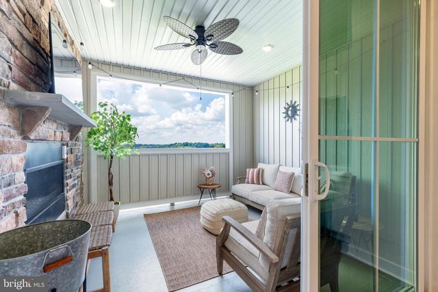 127 KYLE SQ, Media, PA 19063